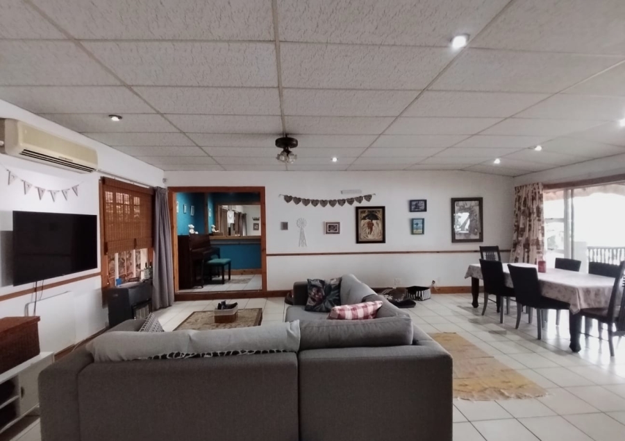 3 Bedroom Property for Sale in Kosmos North West
